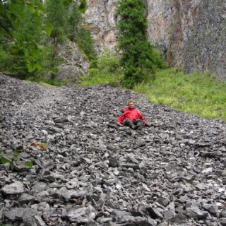 Полезли в горы